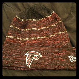 BRAND NEW FALCONS BEANIE!! NICE.